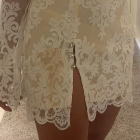 Stone Cold Fox Allure Lace Dress - Picture 14 of 14